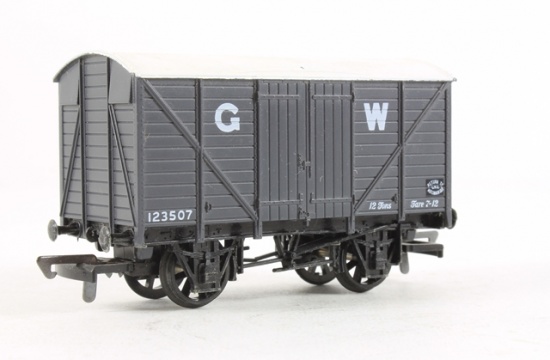 12 TON VENT VAN GWR DARK GREY