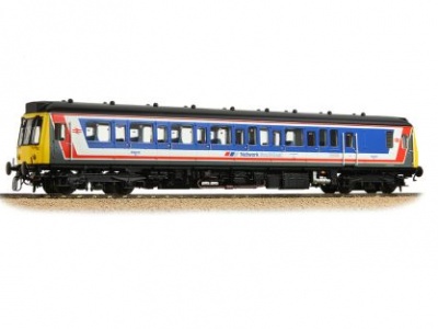 BACHMANN 35-530 CLASS 121 SINGLE CAR DMU BR NETWORK SOUTHEAST