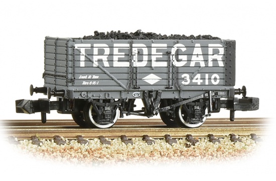 BACHMANN 37-091 7 PLANK END DOOR WAGON TREDEGAR