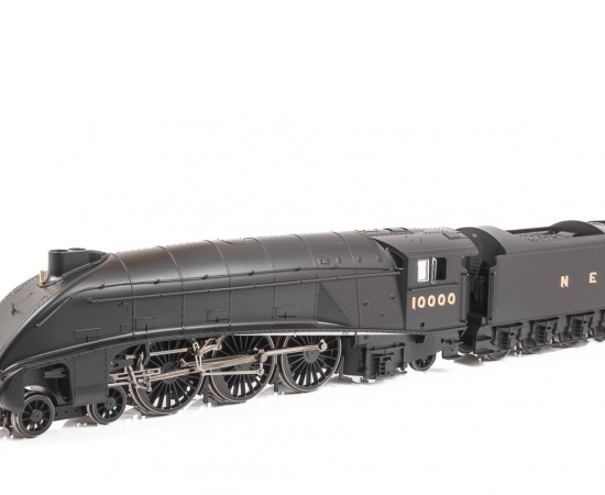 HORNBY R30124 LNER REBUILT CLASS W1