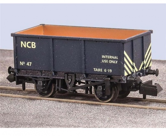 PECO N GAUGE EX BR IRON ORE TIPPLER