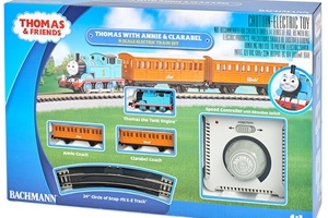 BACHMANN 24028 N GAUGE THOMAS WITH ANNIE AND CLARABEL OO GAUGE ELECTRIC TRAIN SET