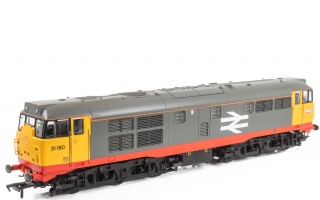 BACHMANN 35-821 CLASS 31/1 (REFURBISHED) 31180 BR RAILFREIGHT (RED STRIPE)