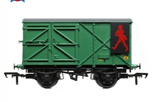 BACHMANN 38-954 BR CLV JOHNNY WALKER WHISKY GREEN