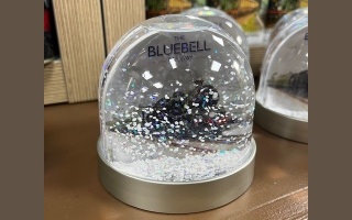 BLUEBELL RAILWAY SNOW GLOBE