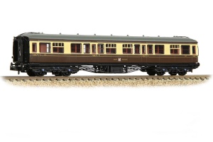GRAHAM FARISH 374-536A GWR HAWKSWORTH 3RD CLASS CORRIDOR GWR CHOCOLATE & CREAM