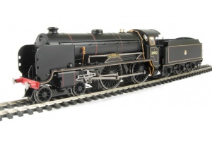 Hornby R2744 BR 4-4-0 Schools Class 'Blundells' 30932 BR lined black livery