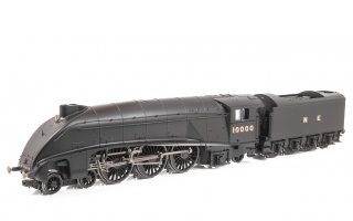 HORNBY R30124 LNER REBUILT CLASS W1